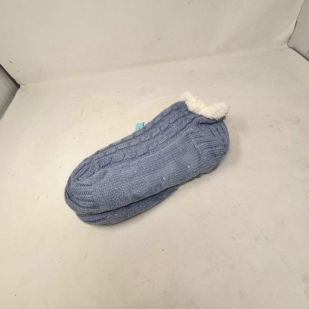 New MUK LUKS Women’s Blue Sparkle Cableknit Lined Slipper Socks Shea Butter Sz S